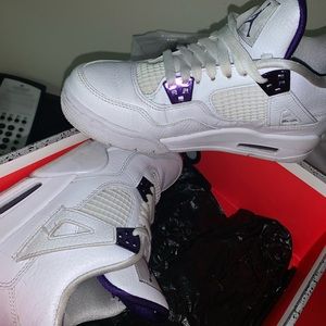 Metallic Jordan retro 4’s